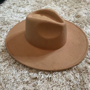 Camel stiff brim hat